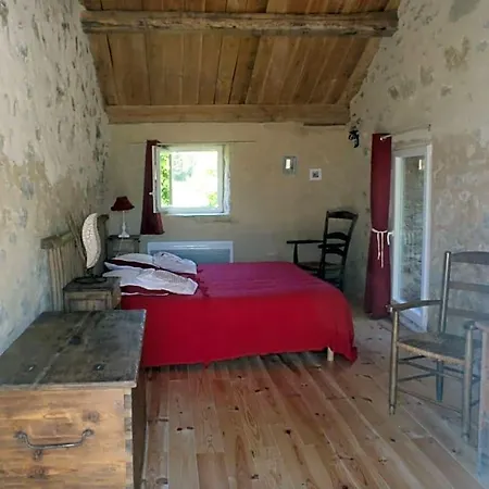 Du Domaine De Bombes 3* Mostuéjouls